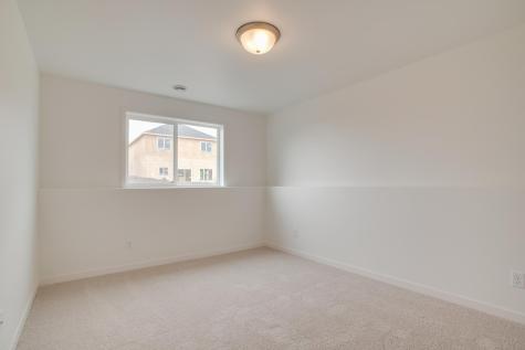 6737 32 Street S Fargo ND 58104
