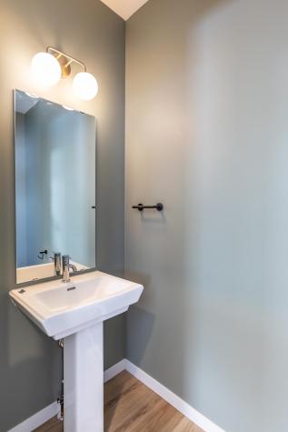 6863 Sun Valley Boulevard Horace ND 58047