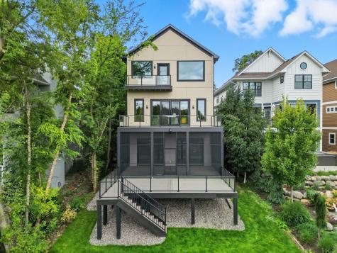 3061 Lake Shore Boulevard Minnetonka MN 55391