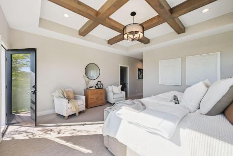 3061 Lake Shore Boulevard Minnetonka MN 55391