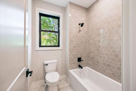 3061 Lake Shore Boulevard Minnetonka MN 55391