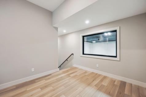 3061 Lake Shore Boulevard Minnetonka MN 55391