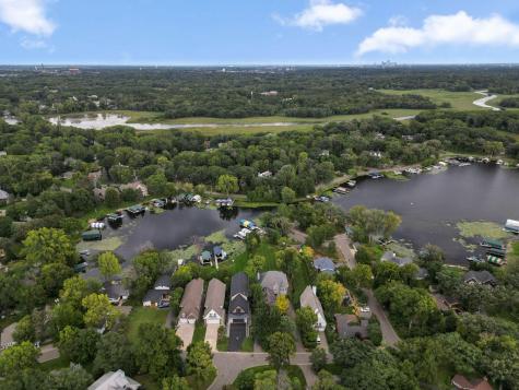 3061 Lake Shore Boulevard Minnetonka MN 55391