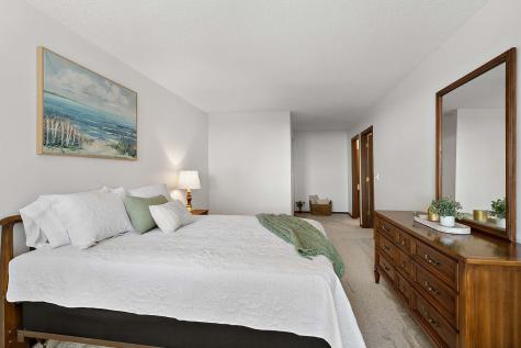 3112 Farnum Drive Eagan MN 55121