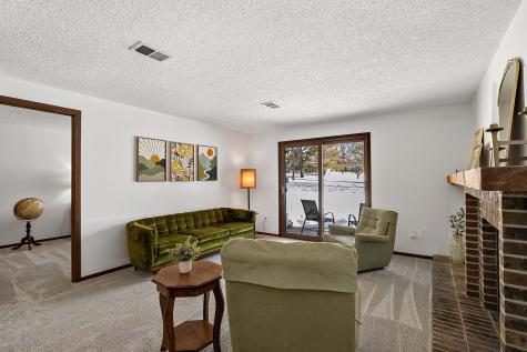 3112 Farnum Drive Eagan MN 55121