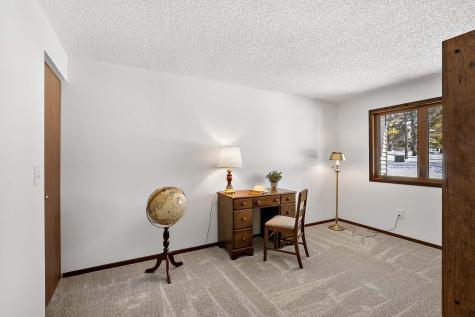 3112 Farnum Drive Eagan MN 55121