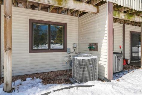 3112 Farnum Drive Eagan MN 55121