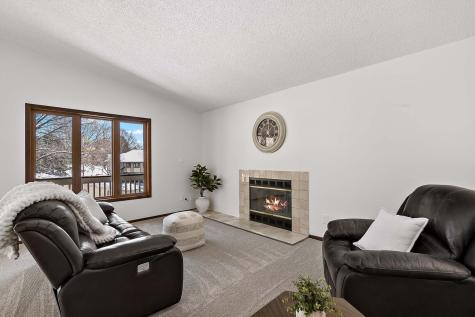 3112 Farnum Drive Eagan MN 55121