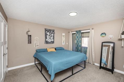 1721 42nd Street S Fargo ND 58103