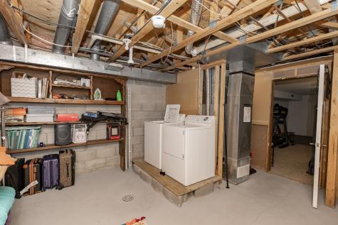 1721 42nd Street S Fargo ND 58103