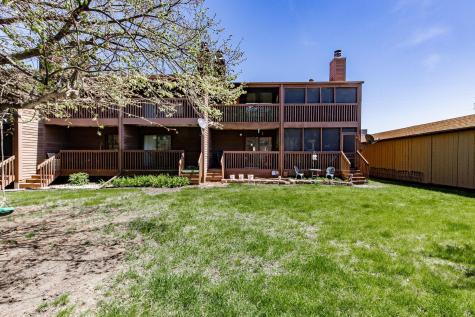 1721 42nd Street S Fargo ND 58103