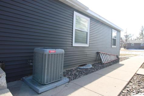 315 4th Street Davenport ND 58021