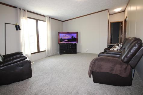 315 4th Street Davenport ND 58021