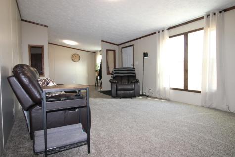 315 4th Street Davenport ND 58021