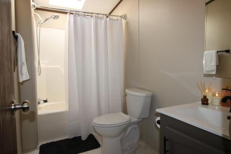 315 4th Street Davenport ND 58021