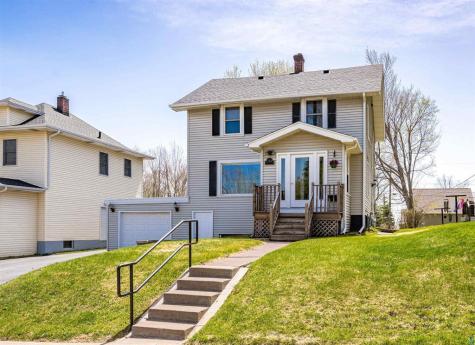 244 W Faribault Street Duluth MN 55803
