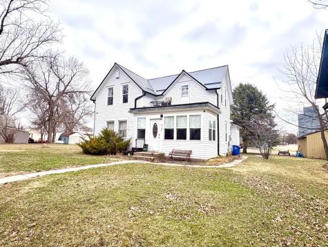 318 4th Street Boyd MN 56218