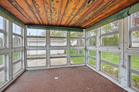 1633 Rome Avenue Saint Paul MN 55116