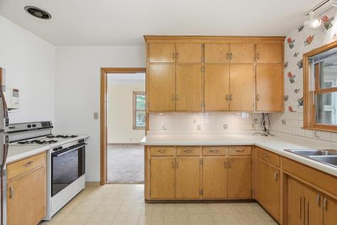 1633 Rome Avenue Saint Paul MN 55116
