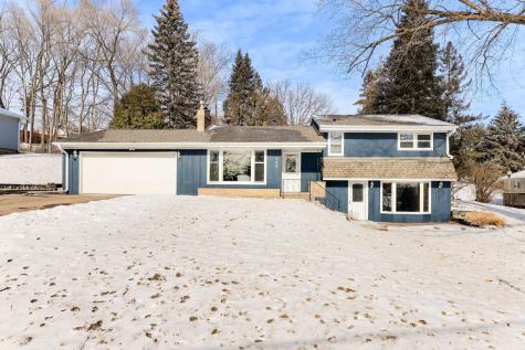 449 Glenwood Avenue Roseville MN 55113