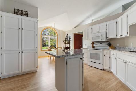 16139 Inverness Way Lakeville MN 55044