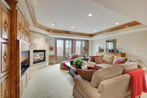15330 Masons Pointe Eden Prairie MN 55347