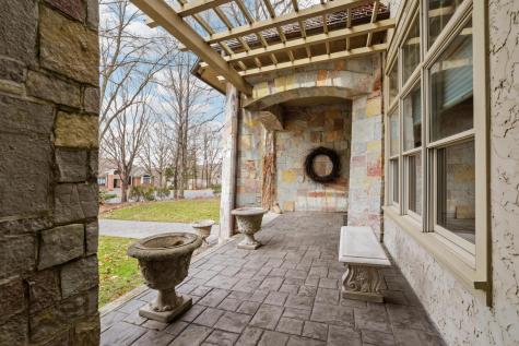 15330 Masons Pointe Eden Prairie MN 55347