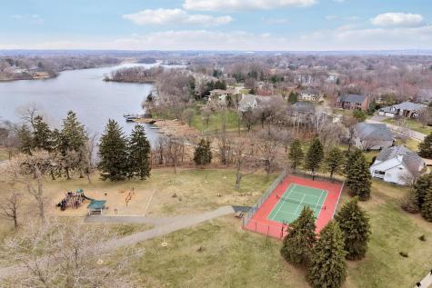 15330 Masons Pointe Eden Prairie MN 55347