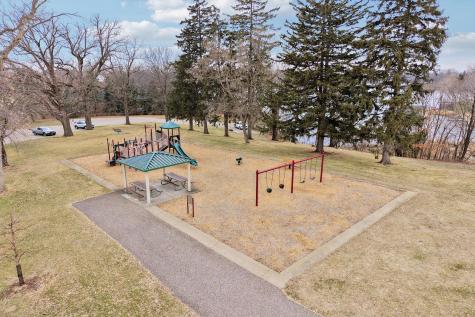 15330 Masons Pointe Eden Prairie MN 55347
