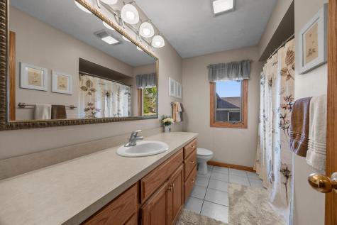 13274 Inglewood Avenue Savage MN 55378