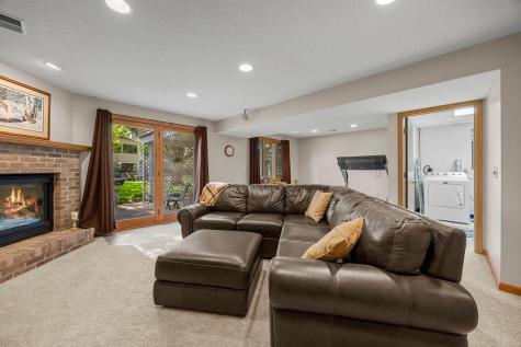 13274 Inglewood Avenue Savage MN 55378