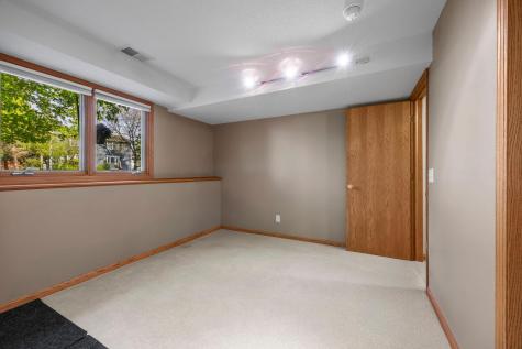 13274 Inglewood Avenue Savage MN 55378