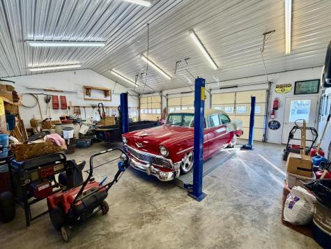2140 State Highway 23 Lynd MN 56157