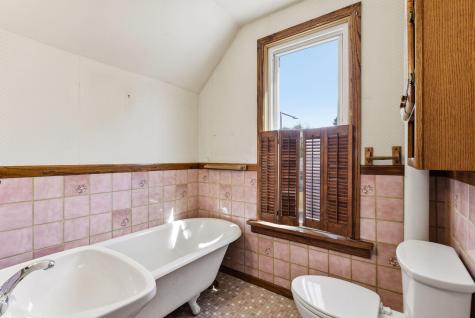 53 Geranium Avenue E Saint Paul MN 55117
