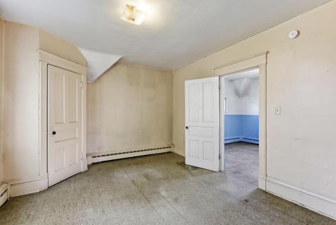 53 Geranium Avenue E Saint Paul MN 55117