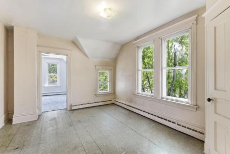 53 Geranium Avenue E Saint Paul MN 55117