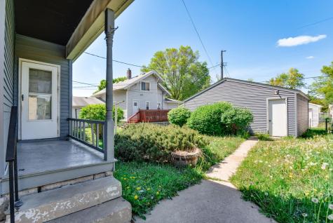 53 Geranium Avenue E Saint Paul MN 55117
