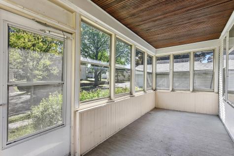 53 Geranium Avenue E Saint Paul MN 55117