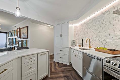 168 6th Street E Saint Paul MN 55101
