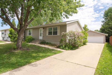 4914 25th Avenue NW Rochester MN 55901