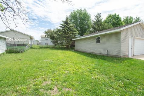 4914 25th Avenue NW Rochester MN 55901