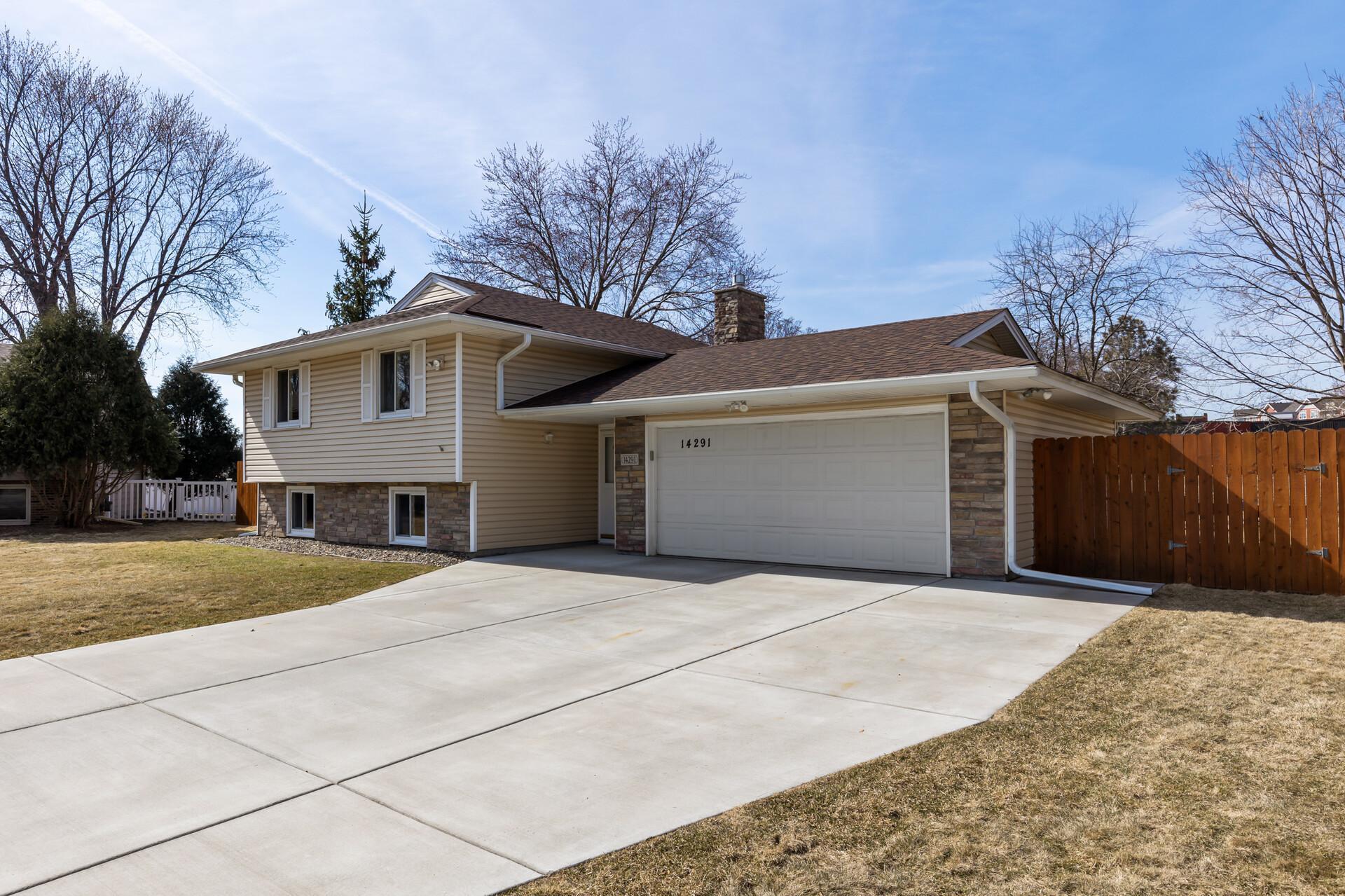 14291 Gladiola Court Apple Valley MN 55124
