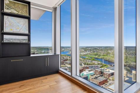 255 Hennepin Avenue Minneapolis MN 55408
