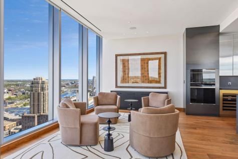 255 Hennepin Avenue Minneapolis MN 55408
