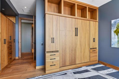 255 Hennepin Avenue Minneapolis MN 55408