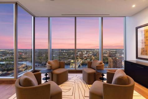 255 Hennepin Avenue Minneapolis MN 55408