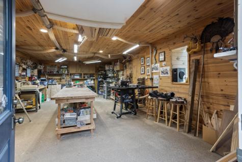 429 9th Avenue S Fargo ND 58103