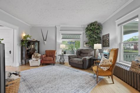 429 9th Avenue S Fargo ND 58103