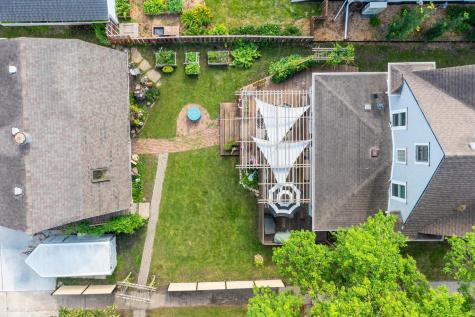 429 9th Avenue S Fargo ND 58103