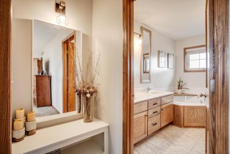 682 Lynn Court Delano MN 55328